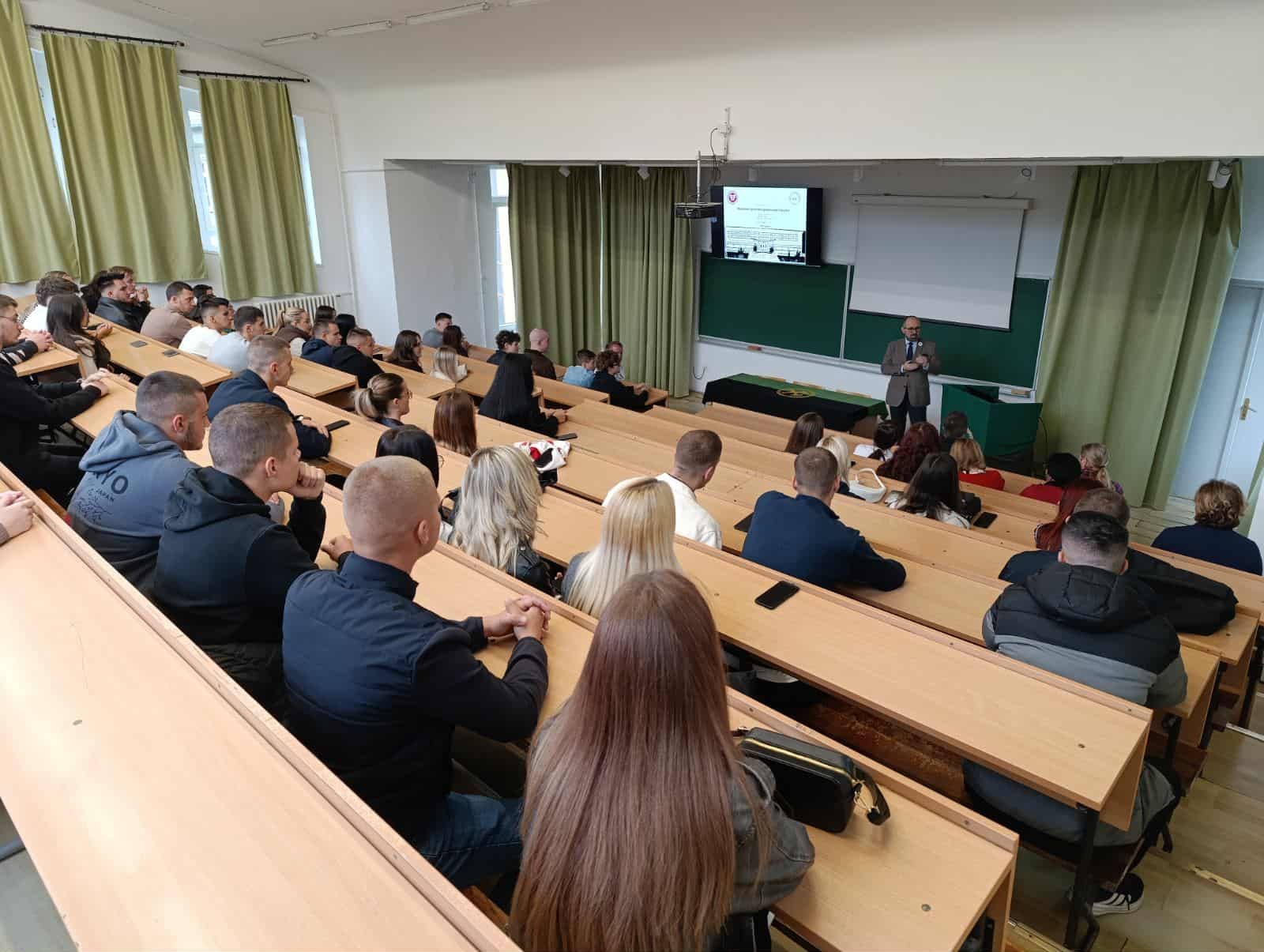 Svečani prijem brucoša na Rudarsko-geološko-građevinskom fakultetu Univerziteta u Tuzli u akademskoj 2025./26. godini